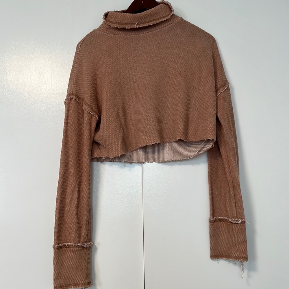 Urban Outfitters Cropped Sweater